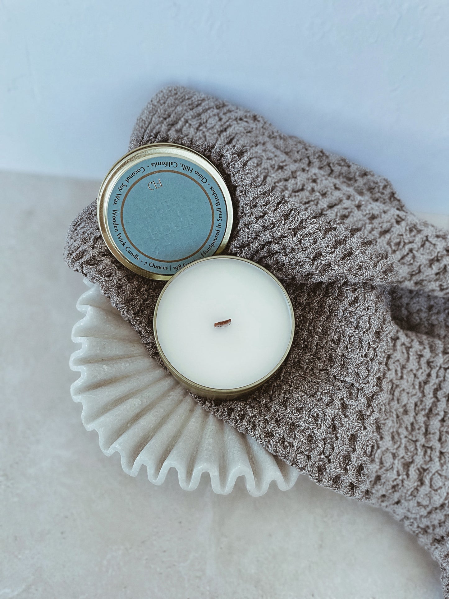 Guest House Travel Candle
